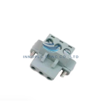 قابس كتلة أطراف Allen-Bradley 2711P-RTBAC3